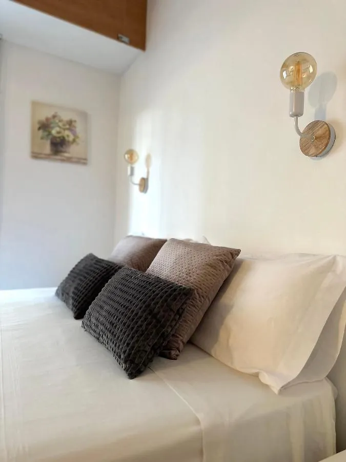 Lets Holidays Comfortable Apartment Near Beach Tossa de Mar